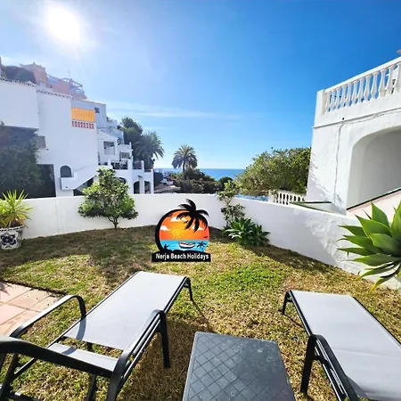 2 Bed With Sea View Near Burriana Apartment